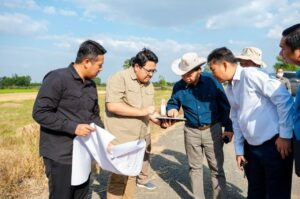 សំណង់សិល្បការ្យថ្មីមួយកន្លែងទៀត ជាចំណងដៃសម្រាប់ប្រជាពលរដ្ឋក្នុងឃុំសូរ្យសែន ស្រុកព្រៃឈរ ខេត្តកំពង់ចាម ក្នុងឱកាសពិធីបុណ្យចូលឆ្នាំថ្មីប្រពៃណីជាតិខ្មែរដែលនឹងឈានចូលដល់នៅពេលខាងមុខនេះ